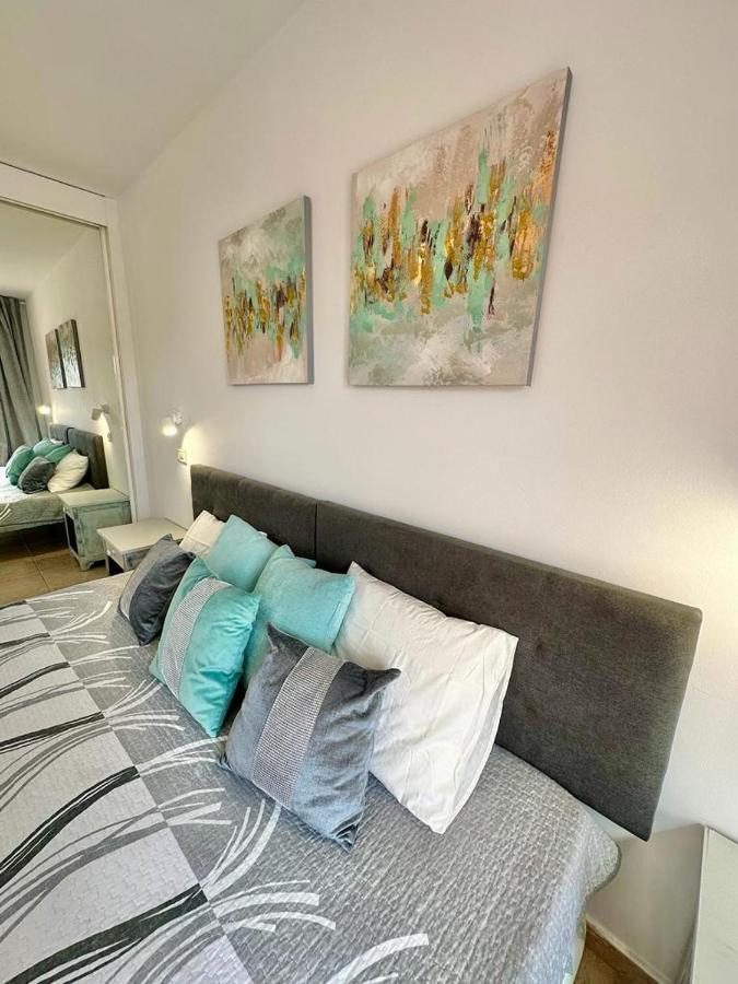 Sunny Apartment & Heated Pool ลอส กริสเตียนอส ภายนอก รูปภาพ