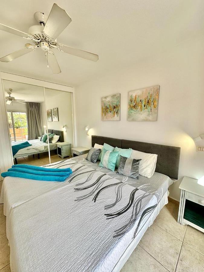 Sunny Apartment & Heated Pool ลอส กริสเตียนอส ภายนอก รูปภาพ
